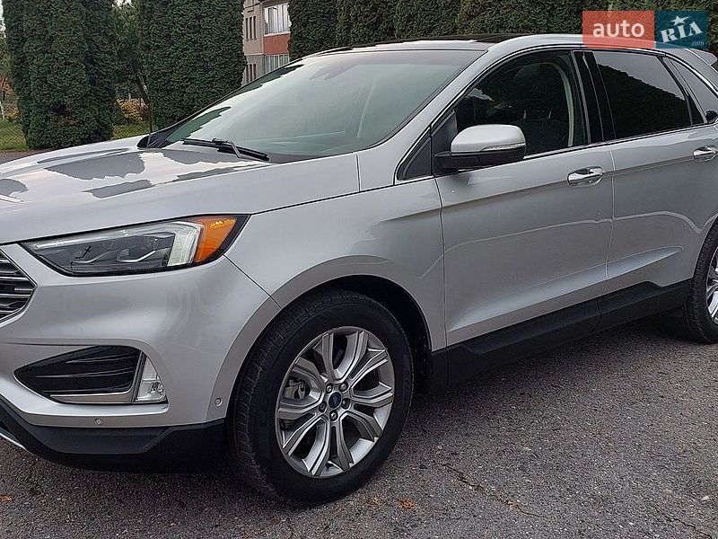 Позашляховик / Кросовер Ford Edge 2019 в Дубні