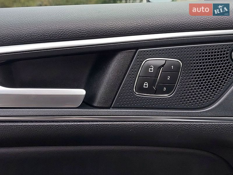 Позашляховик / Кросовер Ford Edge 2019 в Дубні