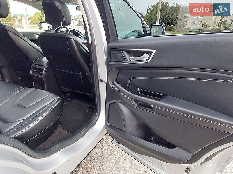 Позашляховик / Кросовер Ford Edge 2019 в Дубні