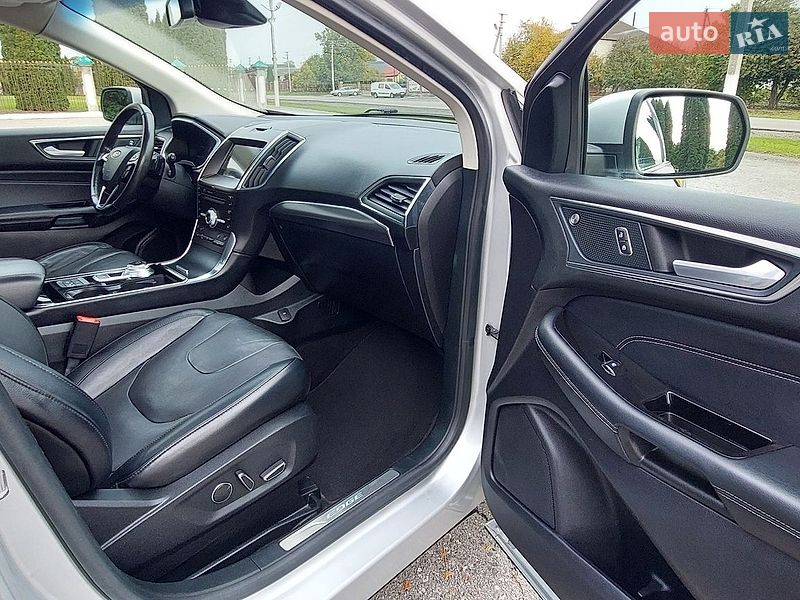 Позашляховик / Кросовер Ford Edge 2019 в Дубні