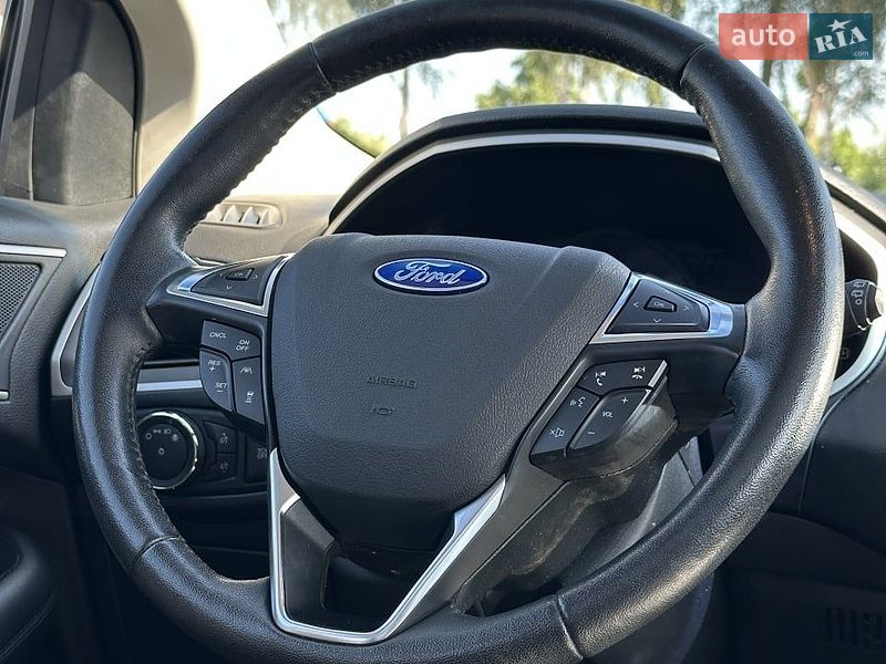 Внедорожник / Кроссовер Ford Edge 2020 в Белогородке