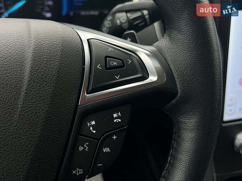 Позашляховик / Кросовер Ford Edge 2021 в Івано-Франківську