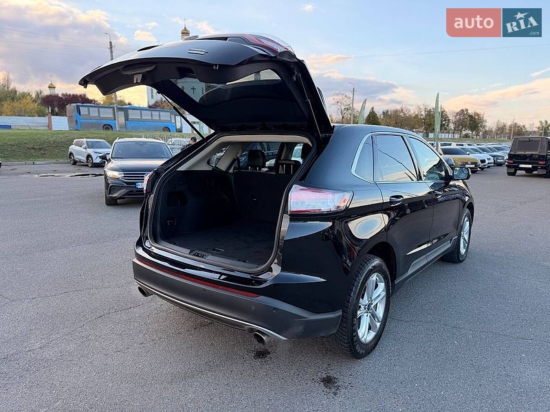 Позашляховик / Кросовер Ford Edge 2017 в Кривому Розі