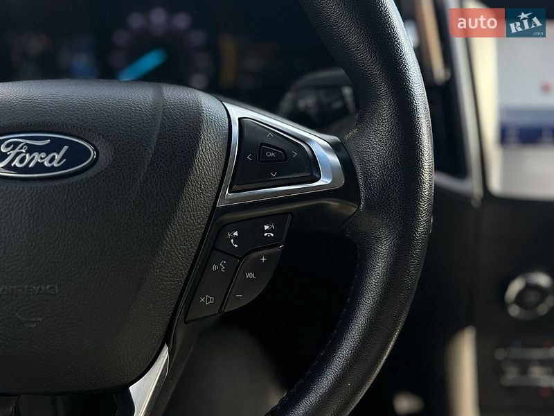 Внедорожник / Кроссовер Ford Edge 2020 в Ивано-Франковске