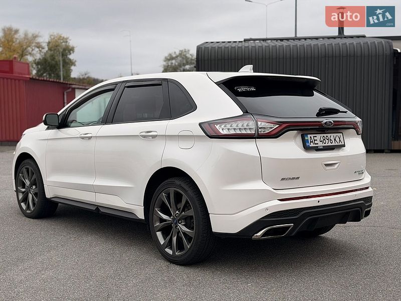 Позашляховик / Кросовер Ford Edge 2016 в Києві