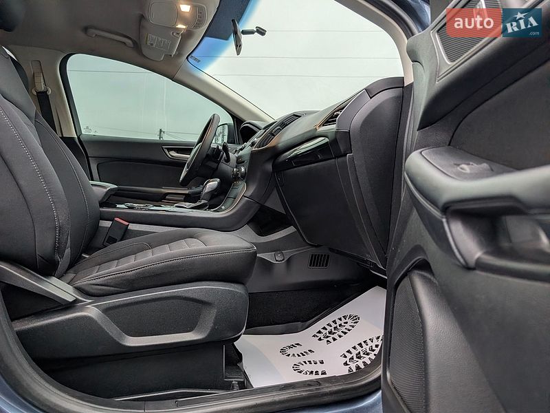 Внедорожник / Кроссовер Ford Edge 2017 в Луцке