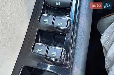 Внедорожник / Кроссовер Ford Edge 2019 в Киеве
