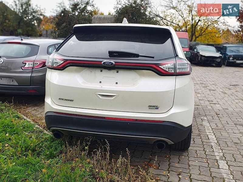 Позашляховик / Кросовер Ford Edge 2016 в Рівному