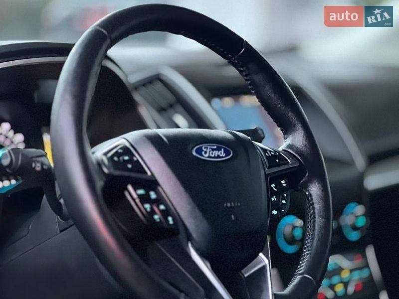 Внедорожник / Кроссовер Ford Edge 2018 в Николаеве
