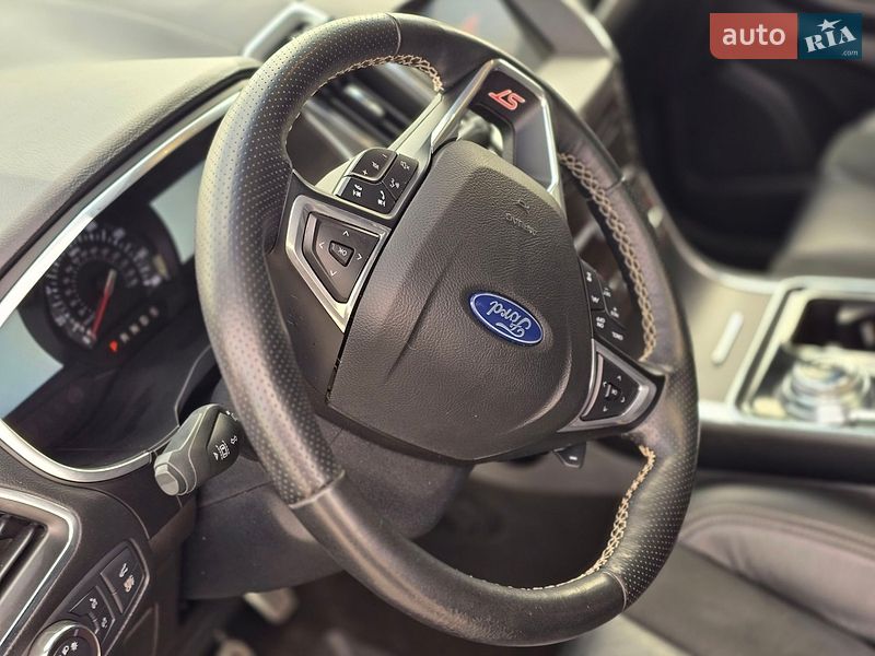 Внедорожник / Кроссовер Ford Edge 2018 в Ивано-Франковске