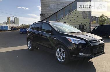 Внедорожник / Кроссовер Ford Escape 2015 в Киеве