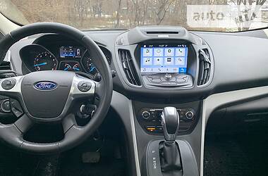 Внедорожник / Кроссовер Ford Escape 2015 в Львове