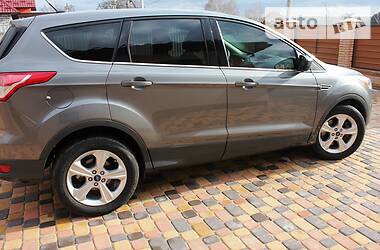 Внедорожник / Кроссовер Ford Escape 2014 в Виннице