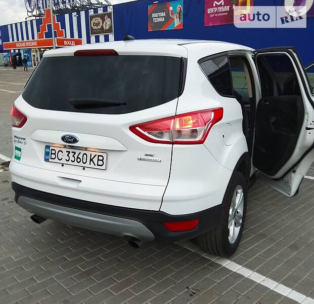 Позашляховик / Кросовер Ford Escape 2016 в Шептицькому