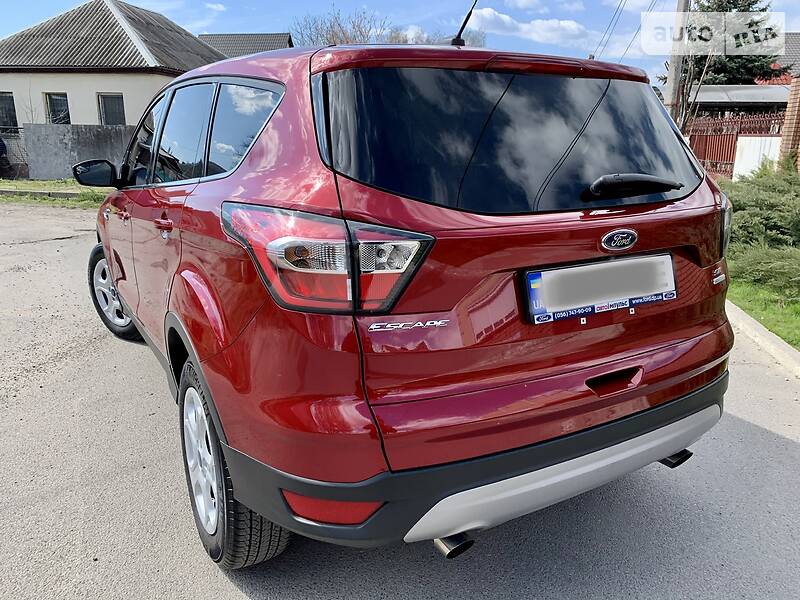 Позашляховик / Кросовер Ford Escape 2016 в Дніпрі фото 44 Позашляховик / Кросовер Ford Escape 2016 в Дніпрі