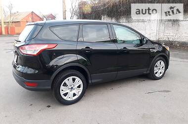 Позашляховик / Кросовер Ford Escape 2013 в 
