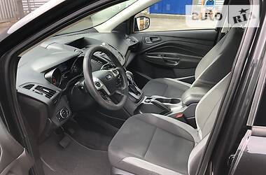 Позашляховик / Кросовер Ford Escape 2014 в 