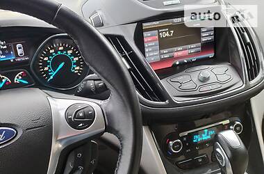 Позашляховик / Кросовер Ford Escape 2013 в 