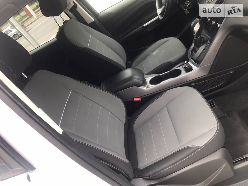 Позашляховик / Кросовер Ford Escape 2014 в Дніпрі