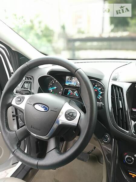 Позашляховик / Кросовер Ford Escape 2014 в Івано-Франківську фото 9 Позашляховик / Кросовер Ford Escape 2014 в Івано-Франківську