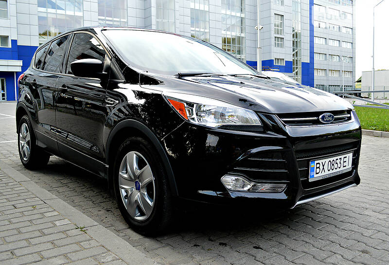Позашляховик / Кросовер Ford Escape 2015 в Хмельницькому