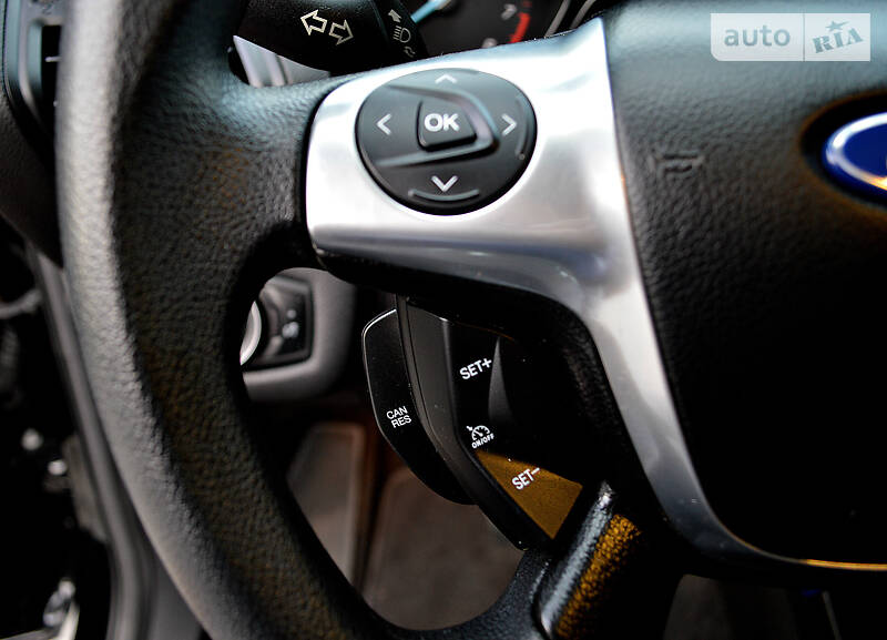 Позашляховик / Кросовер Ford Escape 2015 в Хмельницькому