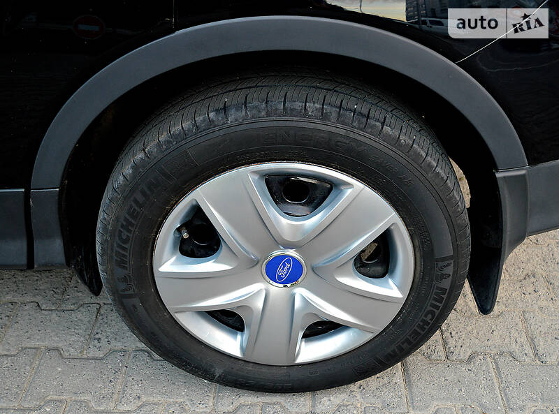 Позашляховик / Кросовер Ford Escape 2015 в Хмельницькому
