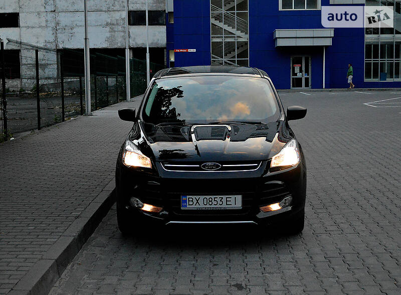 Позашляховик / Кросовер Ford Escape 2015 в Хмельницькому