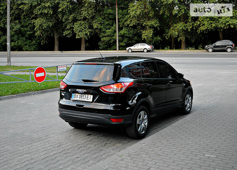 Позашляховик / Кросовер Ford Escape 2015 в Хмельницькому