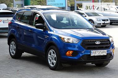 Внедорожник / Кроссовер Ford Escape 2019 в Днепре