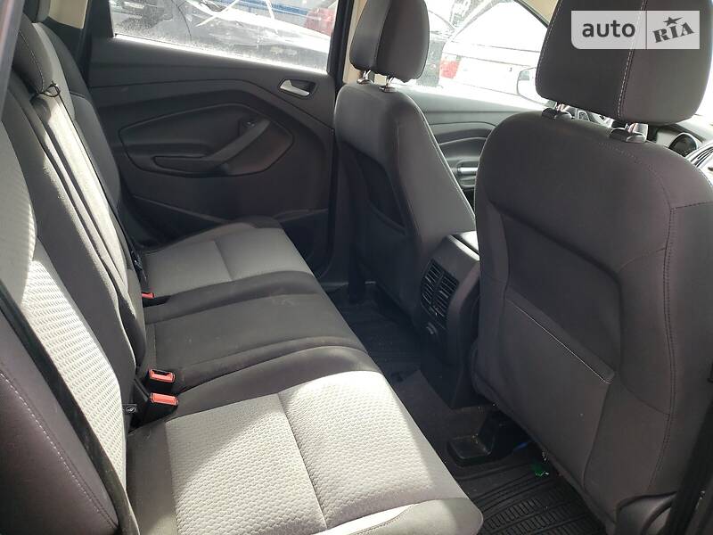Внедорожник / Кроссовер Ford Escape 2017 в Тернополе