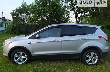 Внедорожник / Кроссовер Ford Escape 2014 в Сумах