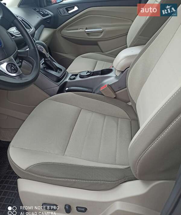 Внедорожник / Кроссовер Ford Escape 2014 в Дрогобыче