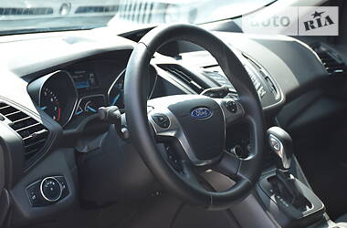 Позашляховик / Кросовер Ford Escape 2015 в Запоріжжі