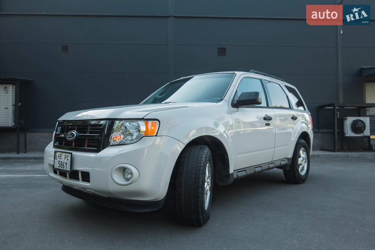 2011 Ford Escape - мініатюра 3