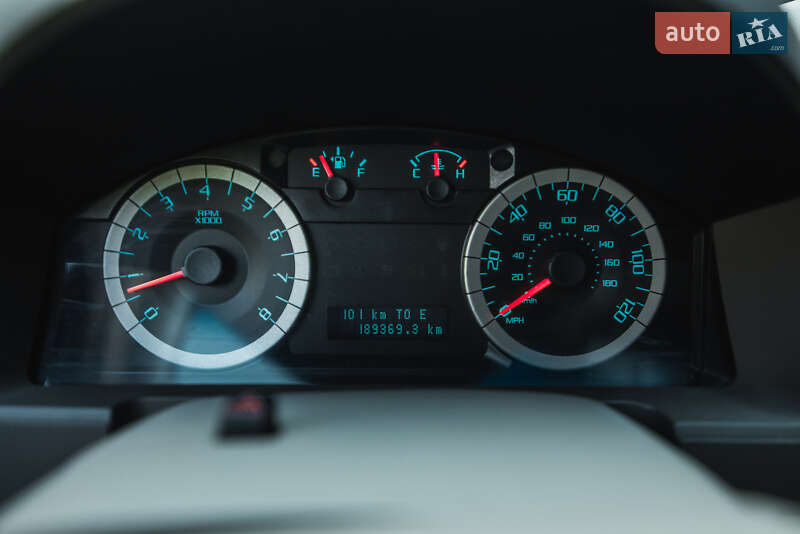 Внедорожник / Кроссовер Ford Escape 2011 в Днепре