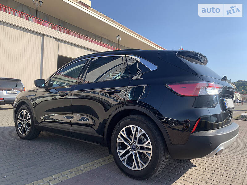 Внедорожник / Кроссовер Ford Escape 2019 в Одессе