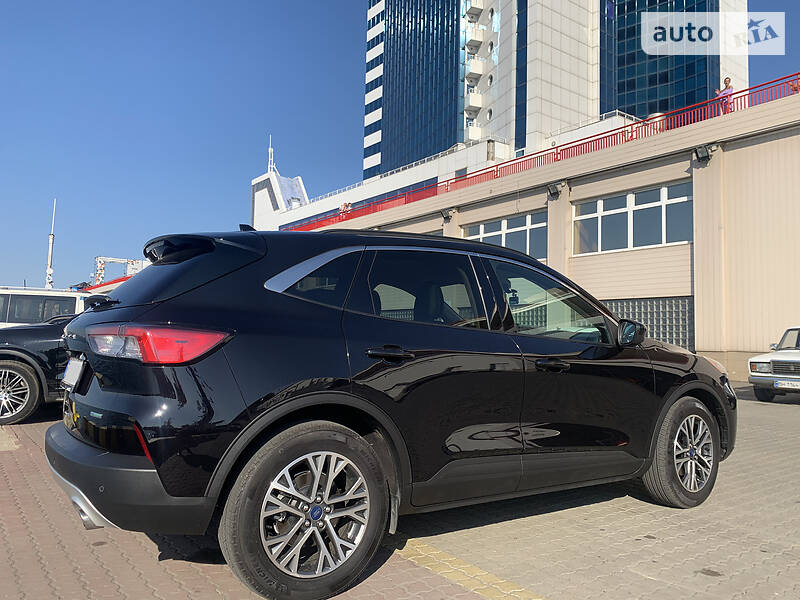 Внедорожник / Кроссовер Ford Escape 2019 в Одессе