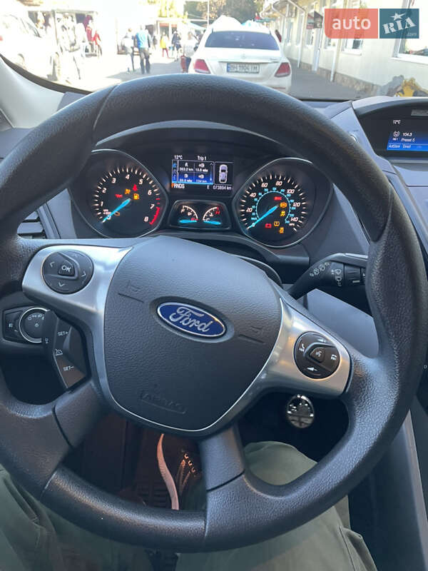 Внедорожник / Кроссовер Ford Escape 2016 в Одессе фото 27 Внедорожник / Кроссовер Ford Escape 2016 в Одессе