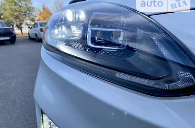 Внедорожник / Кроссовер Ford Escape 2020 в 