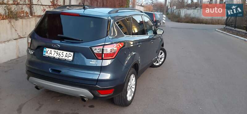 Внедорожник / Кроссовер Ford Escape 2018 в Киеве фото 4 Внедорожник / Кроссовер Ford Escape 2018 в Киеве