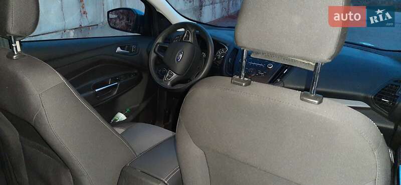 Внедорожник / Кроссовер Ford Escape 2018 в Киеве фото 14 Внедорожник / Кроссовер Ford Escape 2018 в Киеве