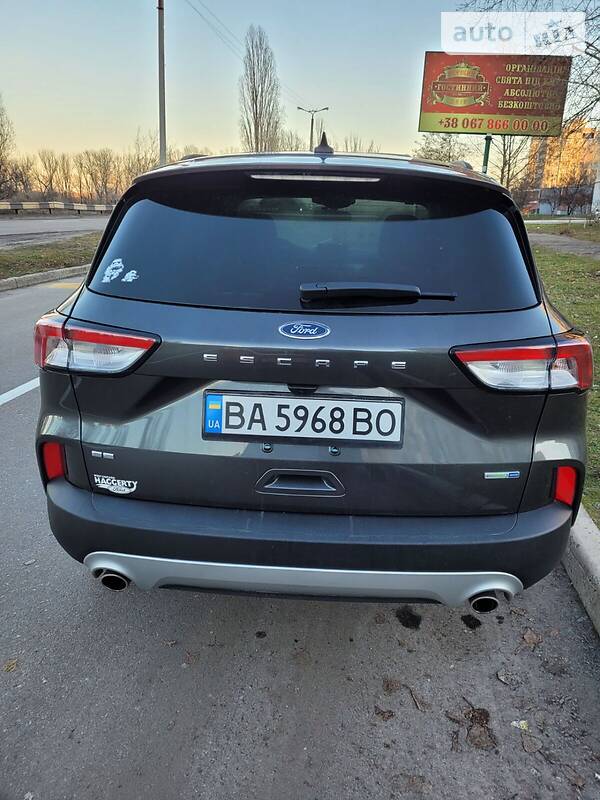 Внедорожник / Кроссовер Ford Escape 2020 в Кременчуге