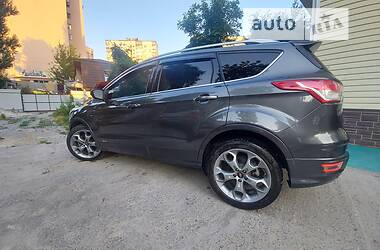 Универсал Ford Escape 2015 в Киеве
