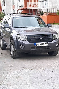 Внедорожник / Кроссовер Ford Escape 2011 в Тернополе