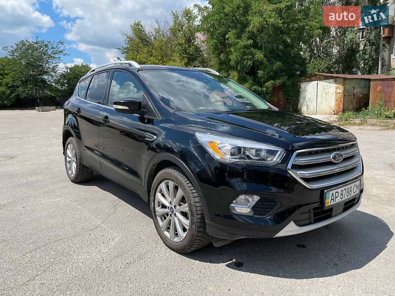Внедорожник / Кроссовер Ford Escape 2018 в Запорожье фото 3 Внедорожник / Кроссовер Ford Escape 2018 в Запорожье
