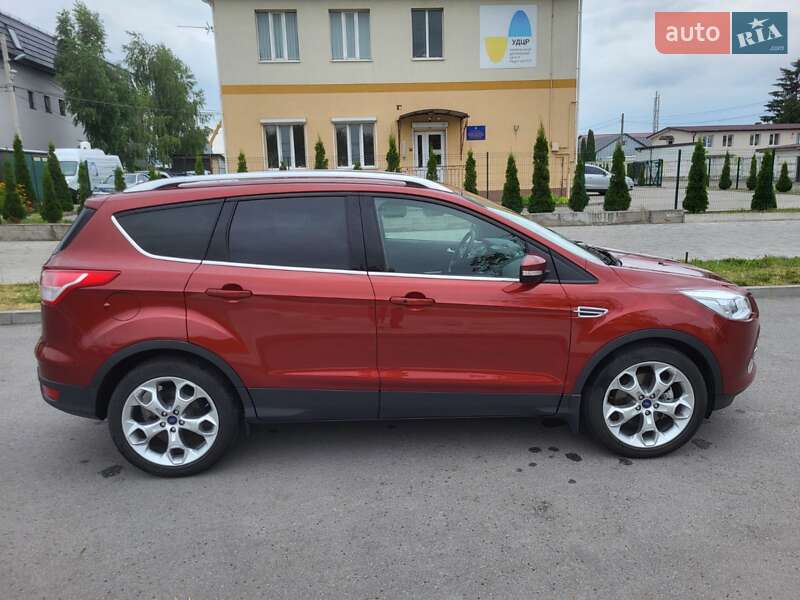 Внедорожник / Кроссовер Ford Escape 2014 в Костополе
