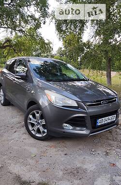Внедорожник / Кроссовер Ford Escape 2012 в 