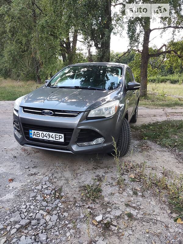 Внедорожник / Кроссовер Ford Escape 2012 в Виннице
