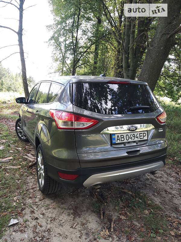 Внедорожник / Кроссовер Ford Escape 2012 в Виннице